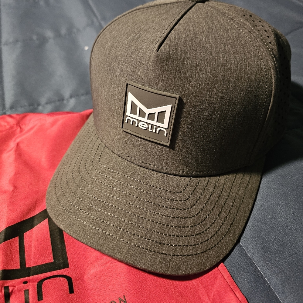 Melin Hydro Hat